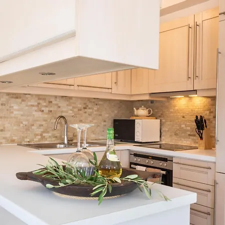 Holiday home Akropolis