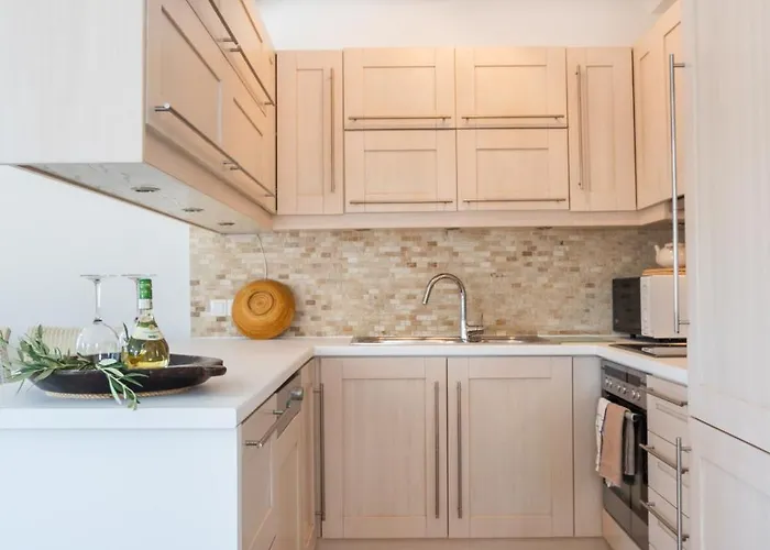 Akropolis * カルパトス